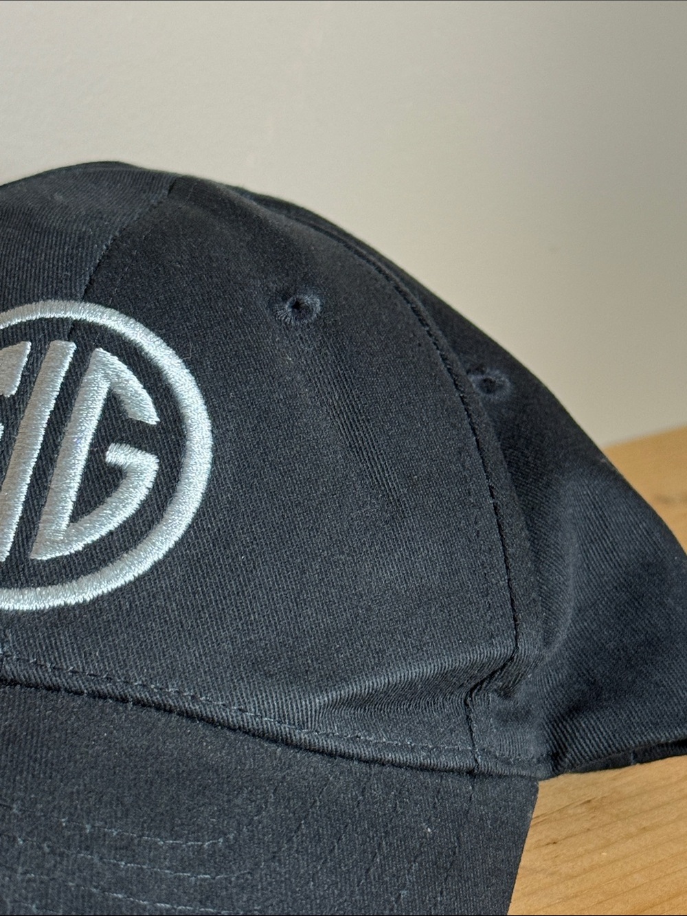 Sig Sauer Hat - Picture 7 of 8